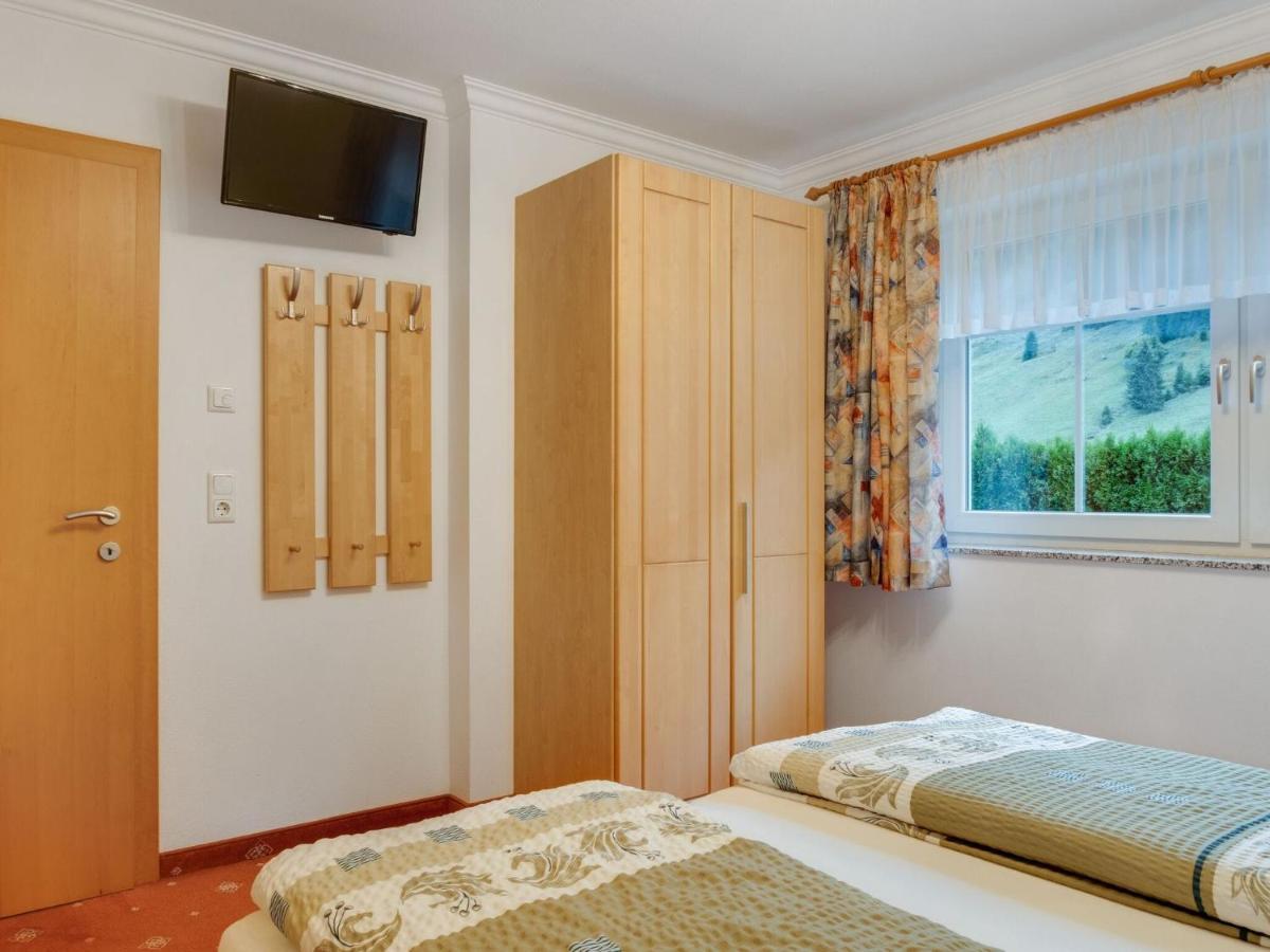 Modern Apartment In Salzburger With Terrace Клайнарл Екстериор снимка