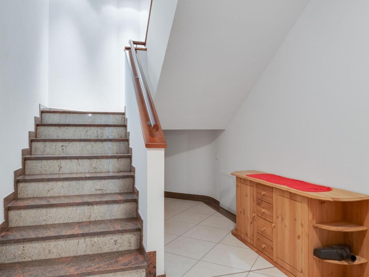 Modern Apartment In Salzburger With Terrace Клайнарл Екстериор снимка