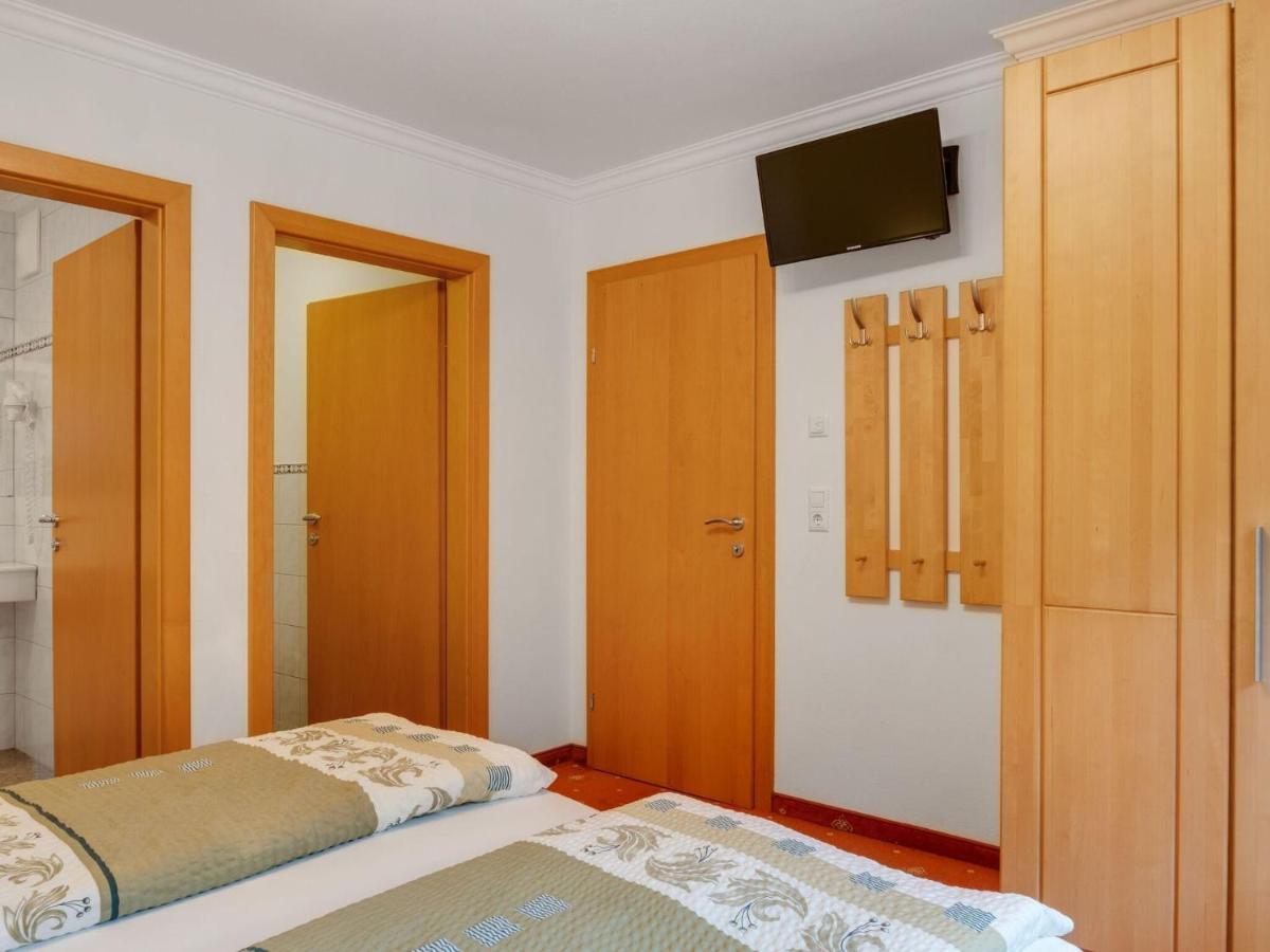 Modern Apartment In Salzburger With Terrace Клайнарл Екстериор снимка